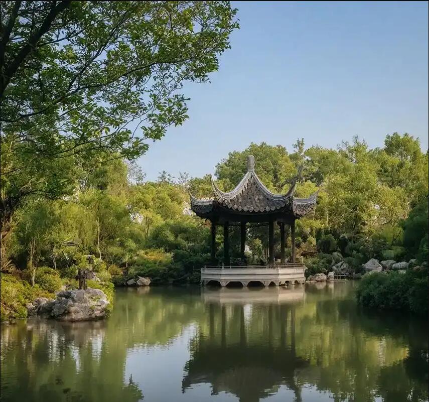 雷州夏彤土建有限公司